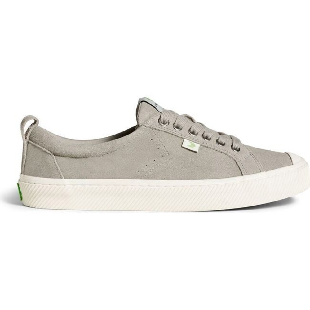 Cariuma OCA Low Sneaker Women's US 7.5 Cloud Gray Suede Lifestyle Shoes HAWK669